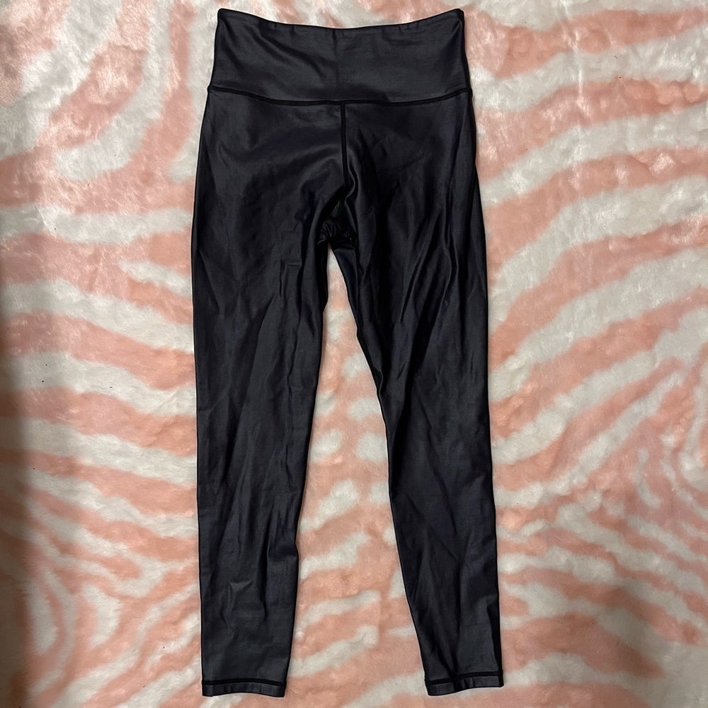 Zyia black metallic leggings